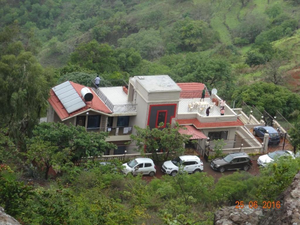 Malhar Bungalow Panchgani Dış mekan fotoğraf