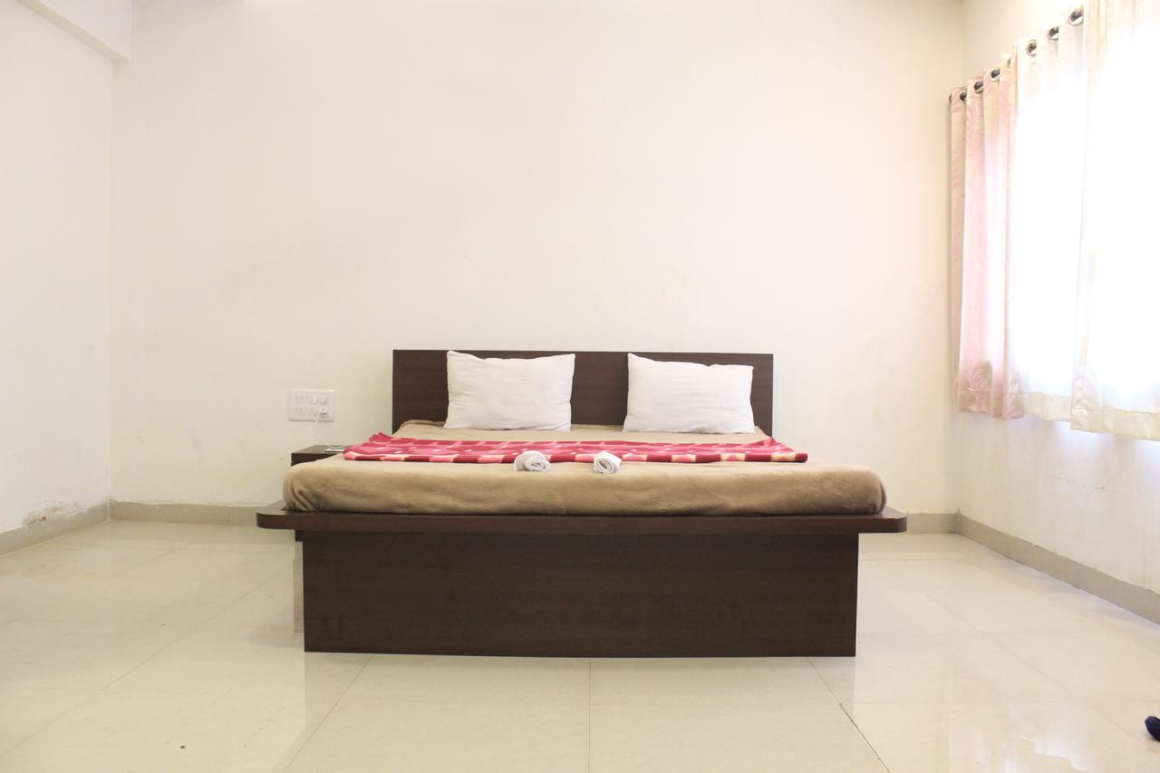 Malhar Bungalow Panchgani Dış mekan fotoğraf